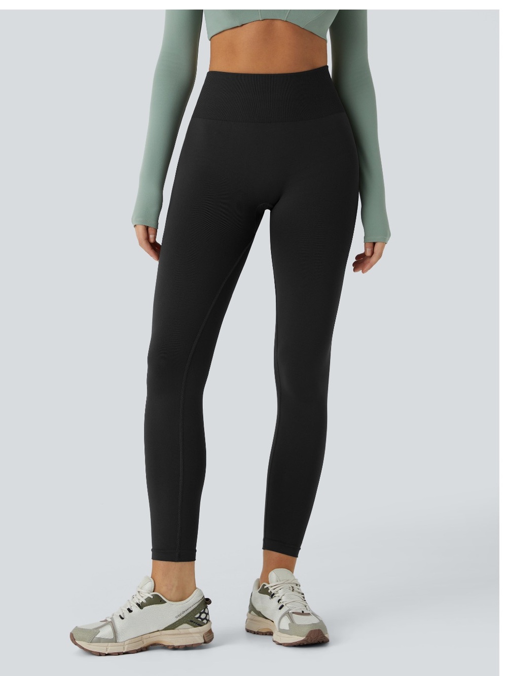 Halara OneForm Seamless Flow Mid Rise Tummy Control Butt Lifting Yoga